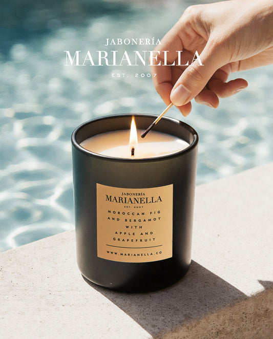 Colección de velas de lujo de 10 oz (disponible en 4 aromas)