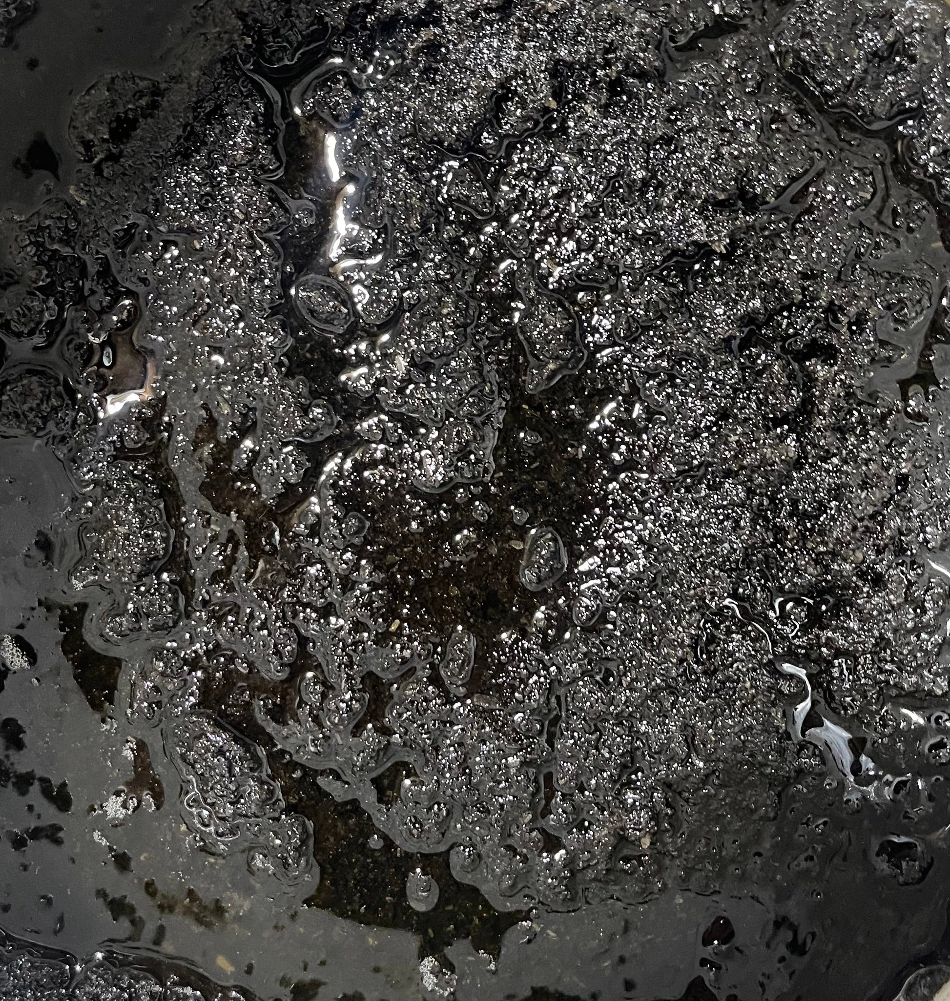 Jaboneria Marianella Scrub Hawaiian Black Lava Body Caviar with Charcoal